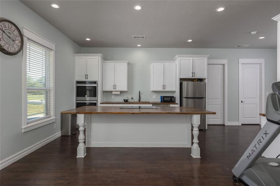 Furnished interior view inside a new home in , Bowie (Image 26).