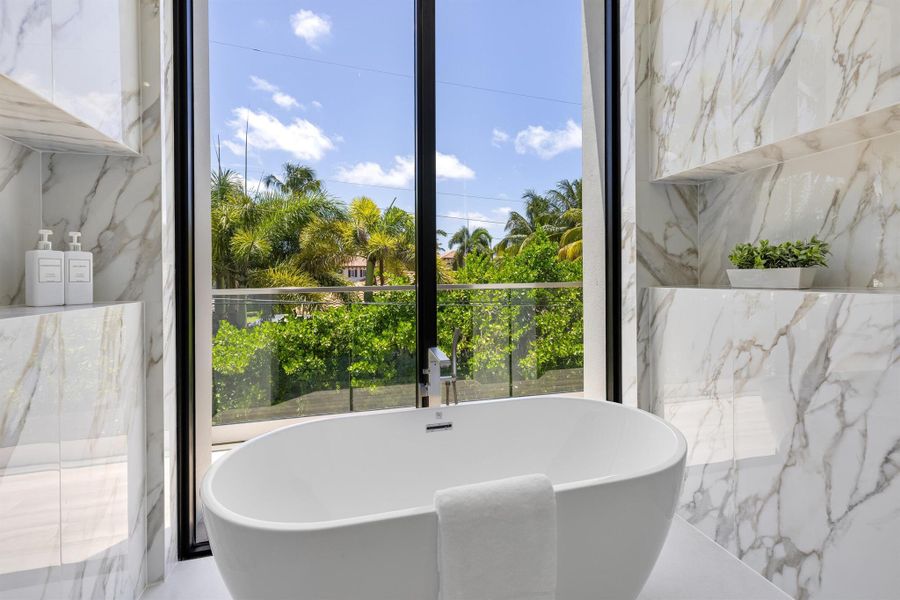 Furnished interior view inside a new home in , Boca Raton (Image 47). Furnished interior view inside a new home in , Boca Raton (Image 47).