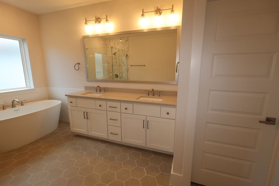 Owner's Bath Owner's Bath