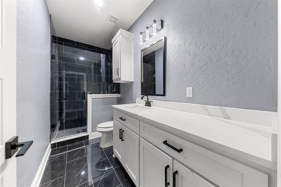 Furnished interior view inside a new home in , Royse City (Image 19).