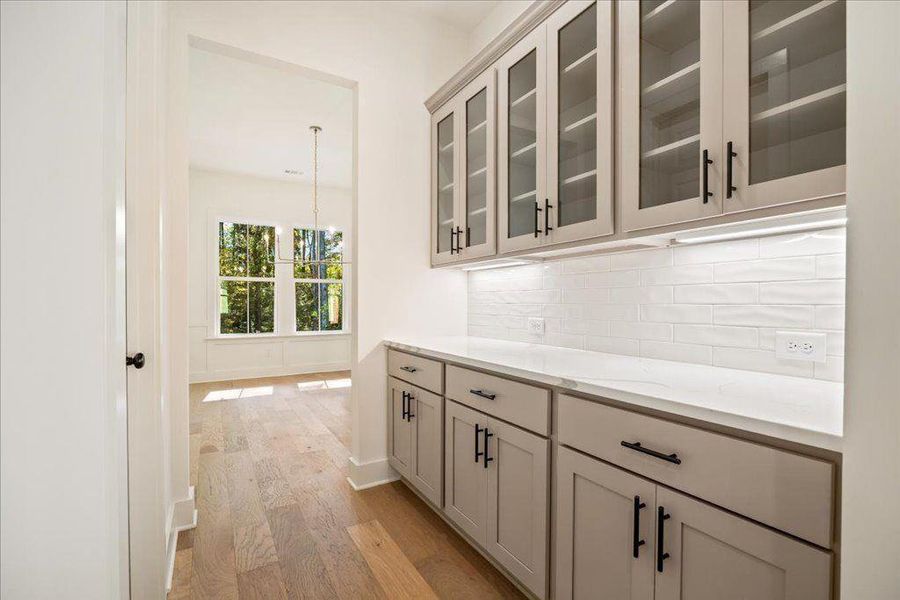 Furnished interior view inside a new home in , Gainesville (Image 5).