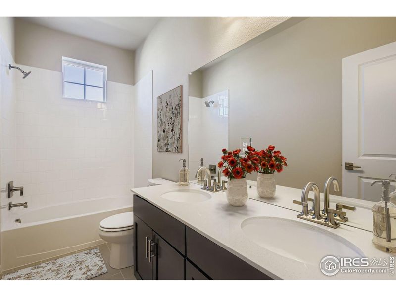 Secondary Bath with Deal Sink Vanity
