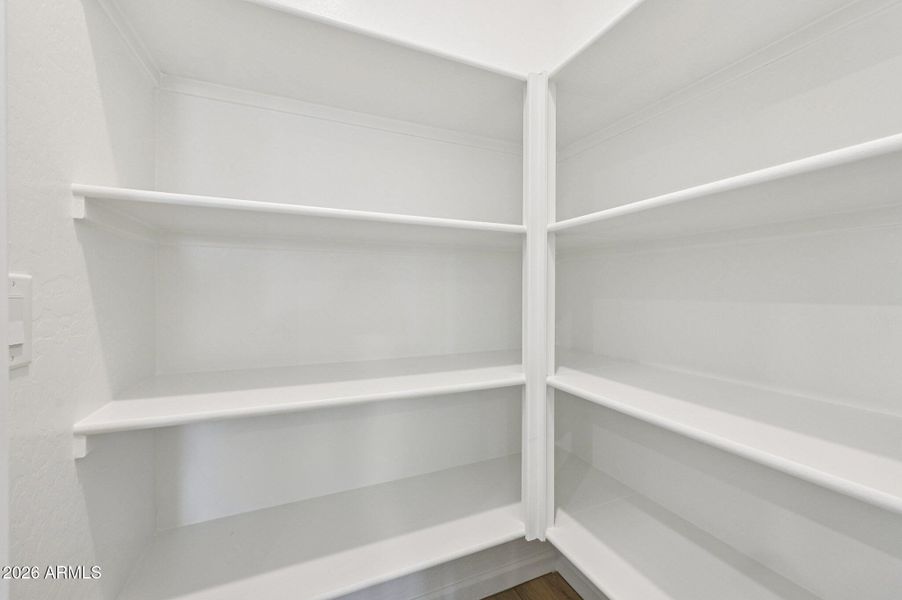 20-web-or-mls-W Buist Ave-S1001-020