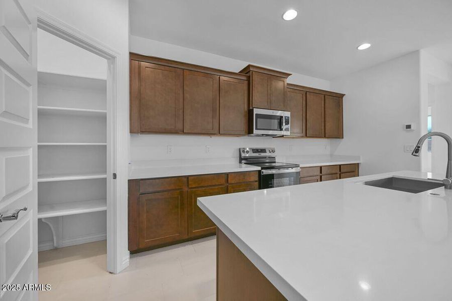 14330 W Alameda Road -Ready Now