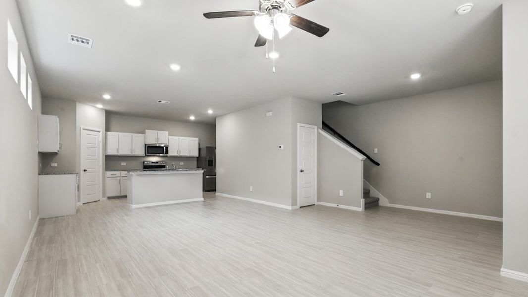 Representative unfurnished interior of a home built from the HAZELNUT by D.R. Horton in Orchard Village, Fort Worth (Image 24).