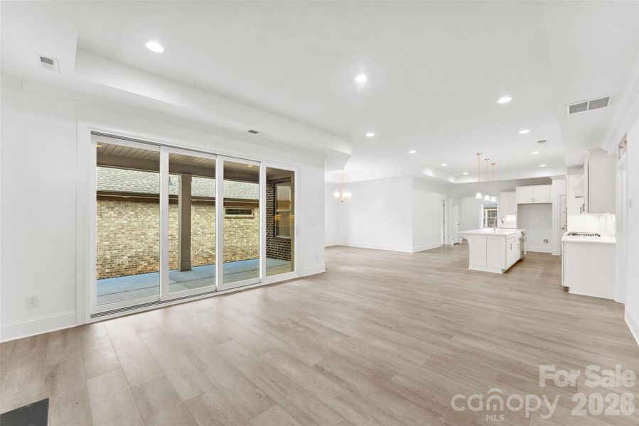 Spacious, unfurnished interior of a new home in The Courtyards on New Hope, Gastonia (Image 18). Spacious, unfurnished interior of a new home in The Courtyards on New Hope, Gastonia (Image 18).