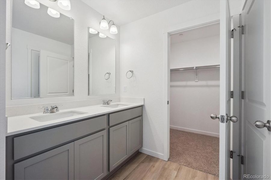 Furnished interior view inside a new home in Settlers Crossing, Commerce City (Image 7).