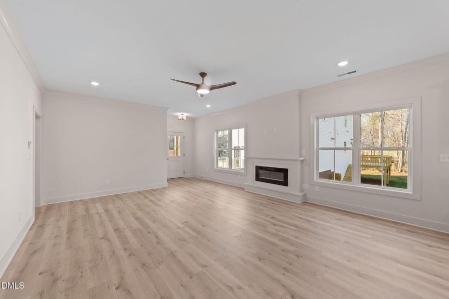 19-web-or-mls-VB4A1993