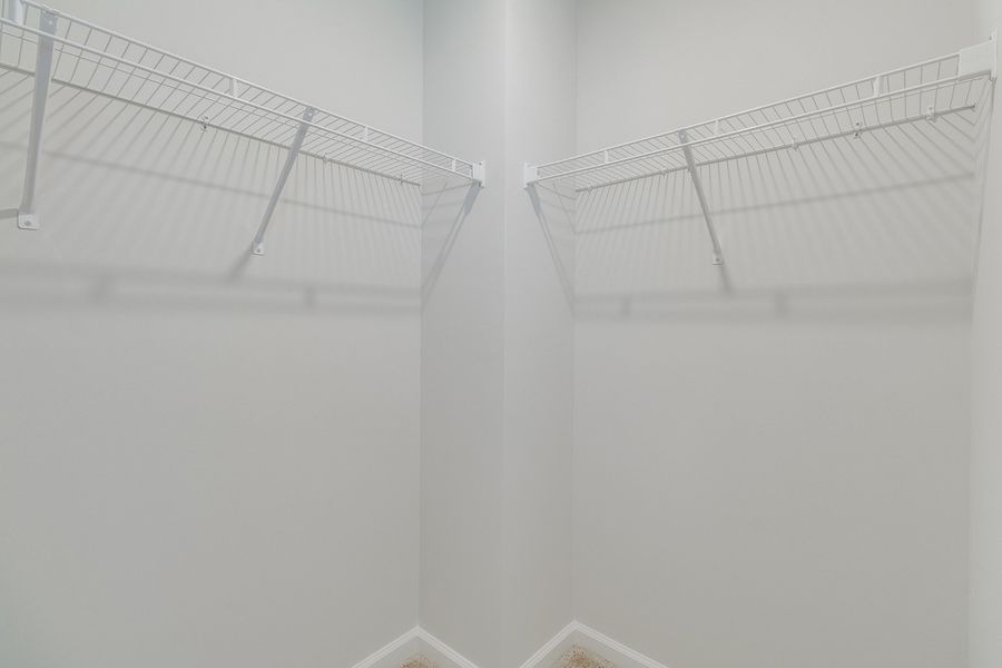 Spacious, unfurnished interior of a new home in Ellington, Elgin (Image 34).