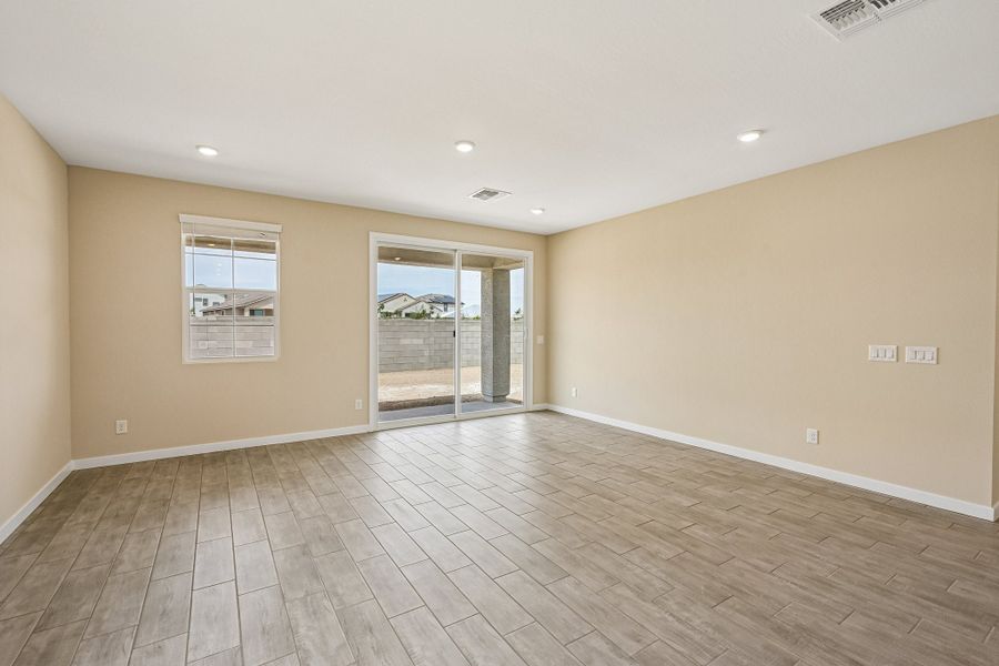 New Home in Buckeye, AZ.  - Slide 5