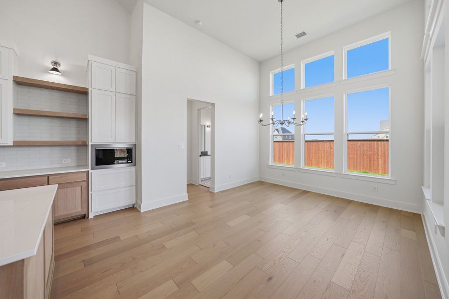 Spacious, unfurnished interior of a new home in Park Place - 80' Lots, Prosper (Image 35).