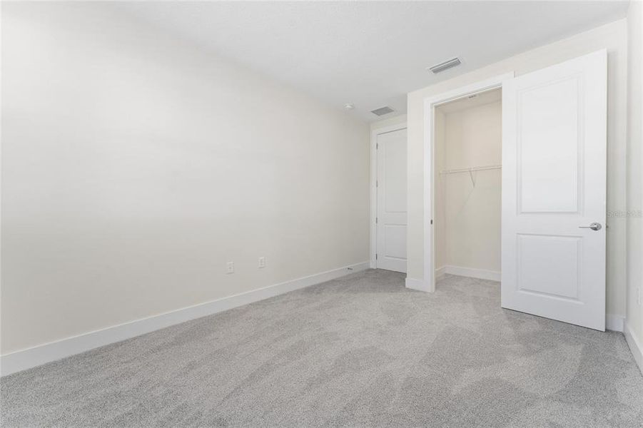 Spacious, unfurnished interior of a new home in Brentwood Landing, Oviedo (Image 20).