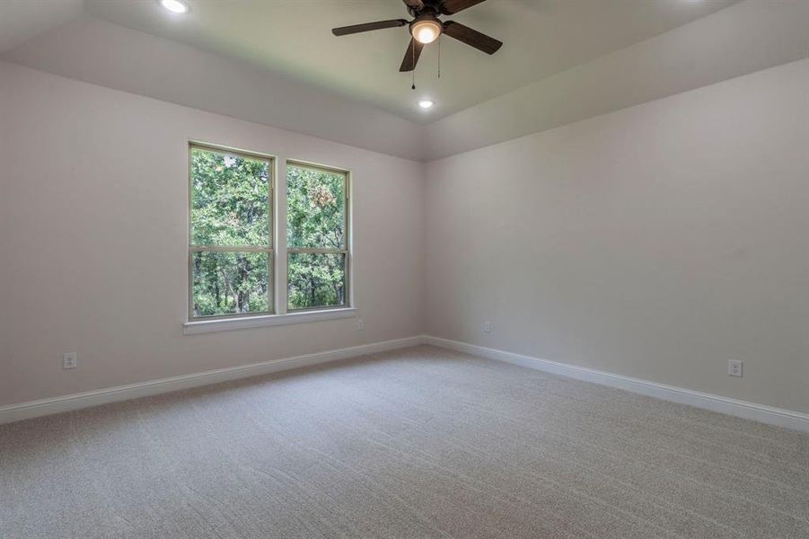 Spacious, unfurnished interior of a new home in , Runaway Bay (Image 11).