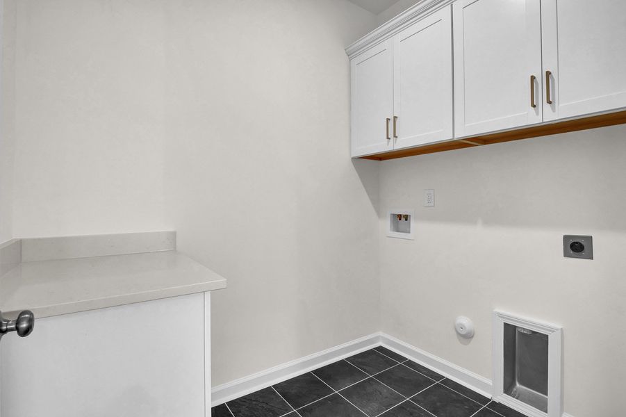 Spacious, unfurnished interior of a new home in Grand Park, Leland (Image 47).