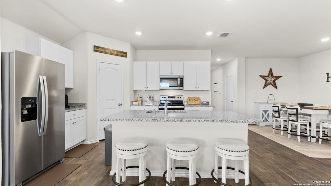 Furnished interior view inside a new home in Arroyo Ranch, Seguin (Image 32).