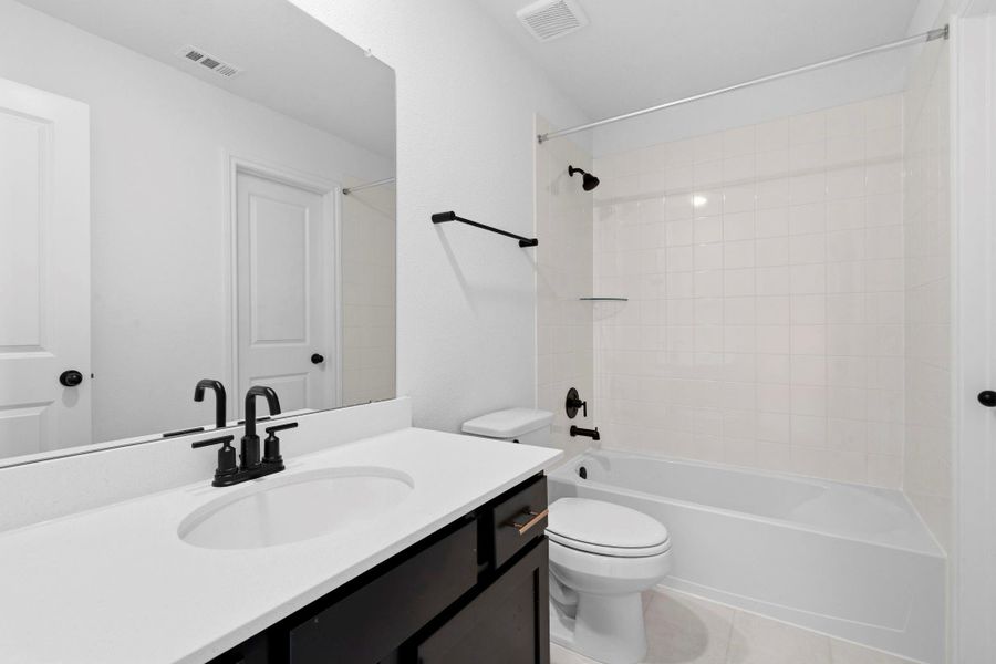 Furnished interior view inside a new home in Brookewater, Rosenberg (Image 10).