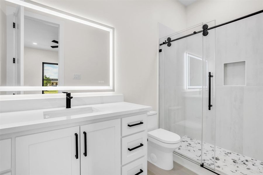 Furnished interior view inside a new home in , Tomball (Image 7).