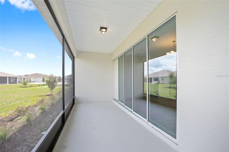 Exterior details and patio area of a home in , Ocala (Image 36). Exterior details and patio area of a home in , Ocala (Image 36).