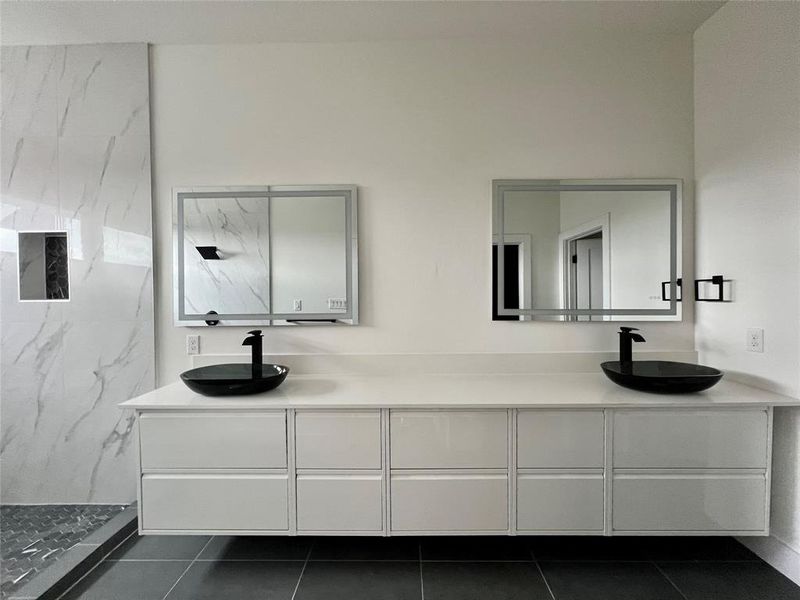 Furnished interior view inside a new home in , Dallas (Image 3).