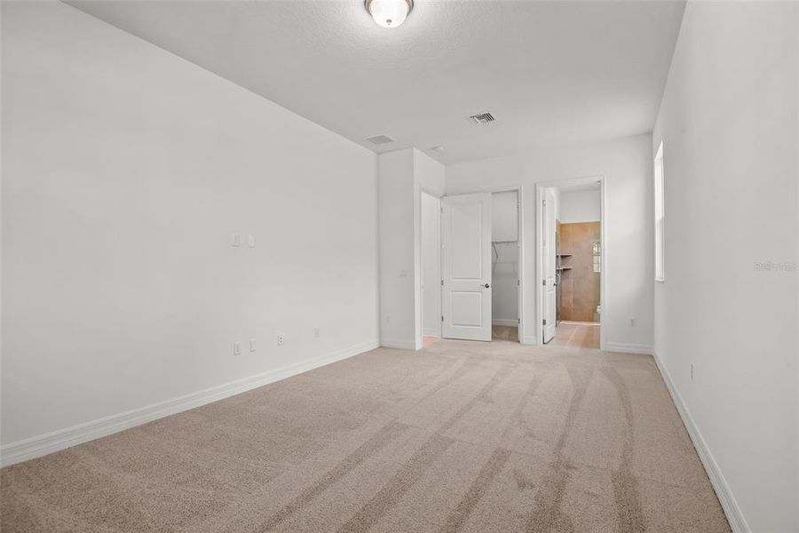 Spacious, unfurnished interior of a new home in The Reserve at Victoria, Deland (Image 24). Spacious, unfurnished interior of a new home in The Reserve at Victoria, Deland (Image 24).