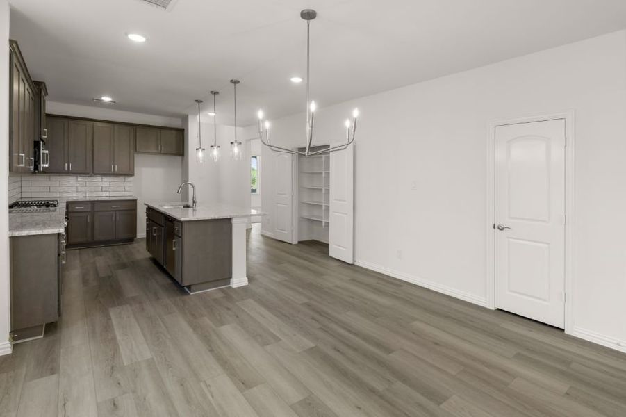 Representative unfurnished interior of a home built from the Cypress by UnionMain Homes in Edgewater, Fate (Image 33).
