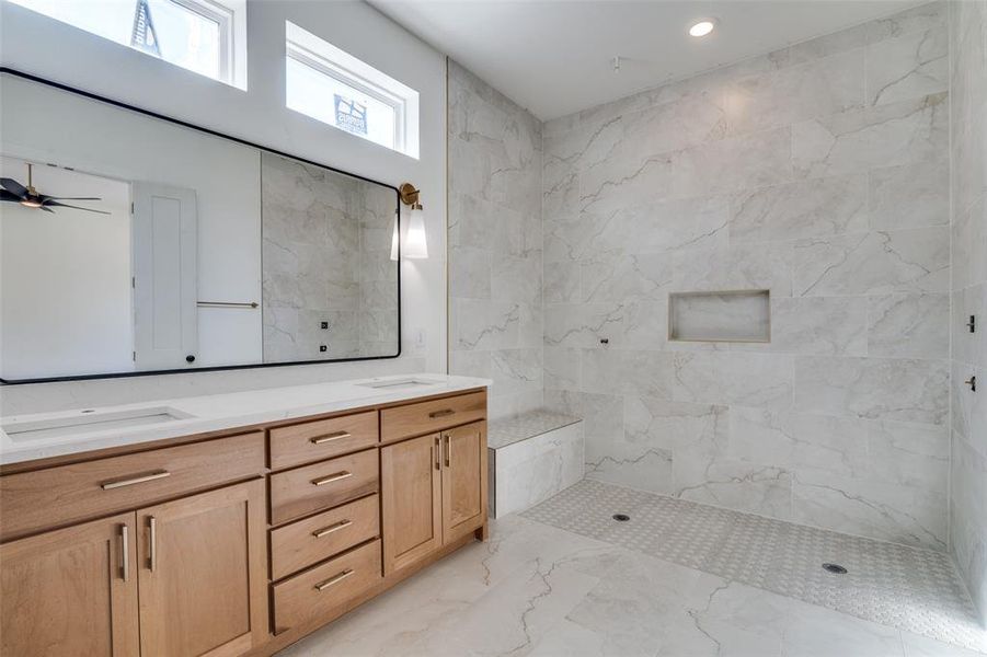 Large dual shower head rain shower!