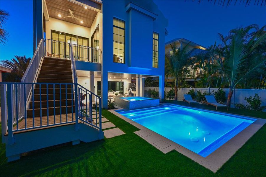 Exterior details and patio area of a home in , Anna Maria (Image 27).