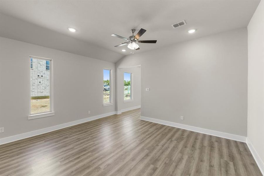 15. 1429 Tipperary - Family (3) 15. 1429 Tipperary - Family (3)