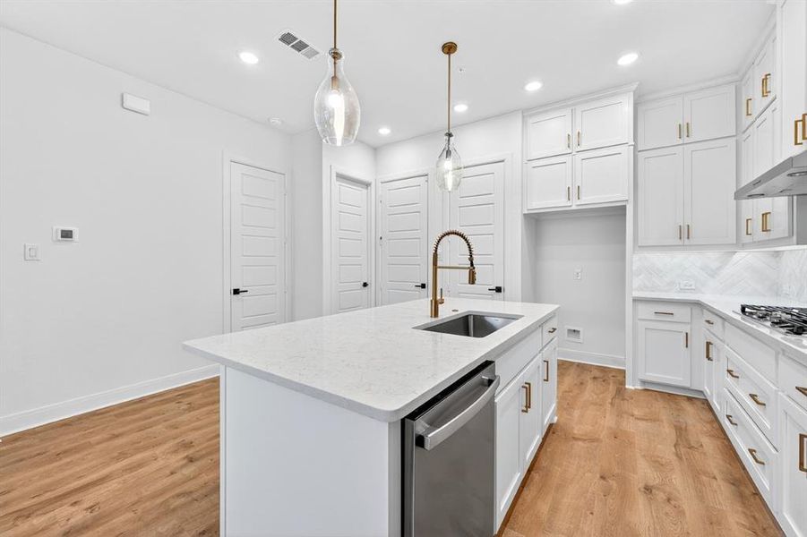 Furnished interior view inside a new home in Hillside at Las Colinas, Irving (Image 15).