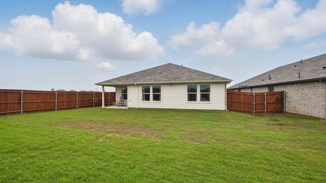 Representative exterior details of a home built from the TEXAS CALI by D.R. Horton in Lonestar at Liberty Trails, Justin (Image 3). Representative exterior details of a home built from the TEXAS CALI by D.R. Horton in Lonestar at Liberty Trails, Justin (Image 3).