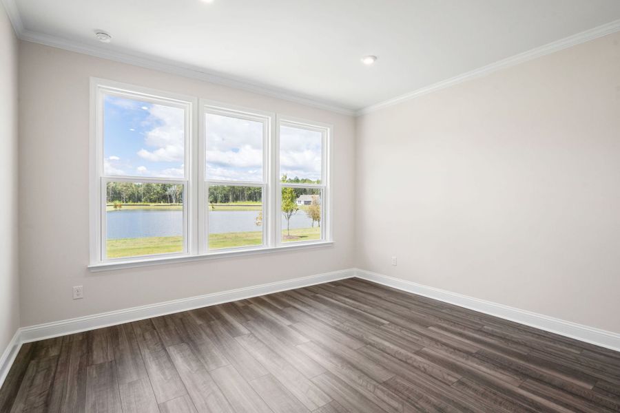 Spacious, unfurnished interior of a new home in Del Webb Savannah at Heartwood, Richmond Hill (Image 32).