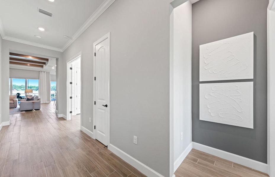 Spacious, unfurnished interior of a new home in Highpointe, Stuart (Image 18).