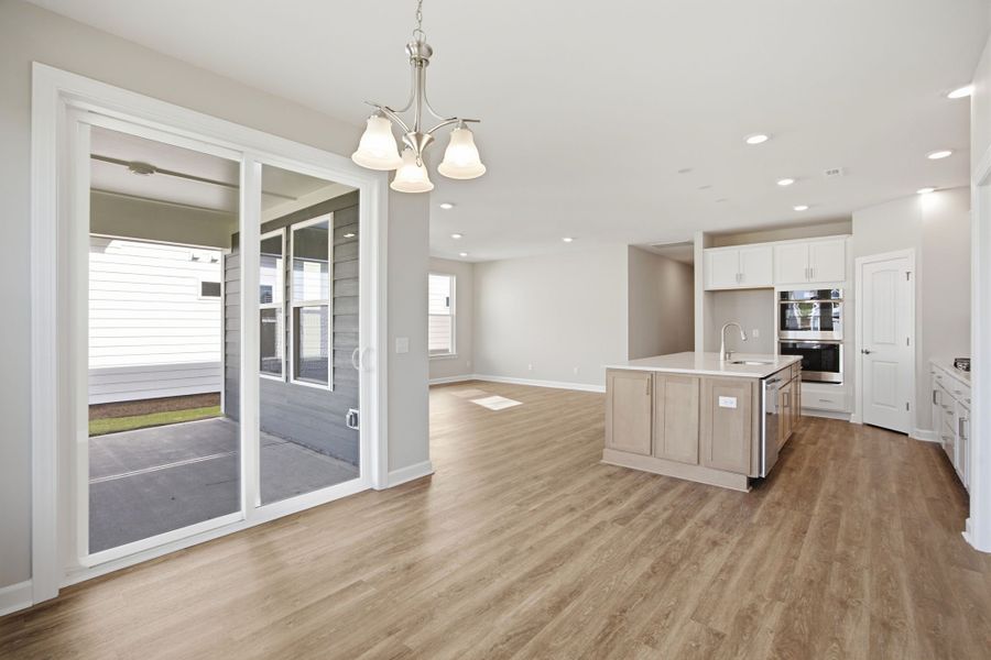 Spacious, unfurnished interior of a new home in Terrapin, Leland (Image 14).
