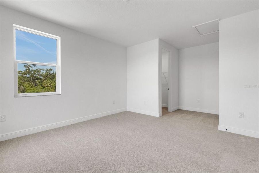 Spacious, unfurnished interior of a new home in Creeks Edge at Twin Rivers, Parrish (Image 57).