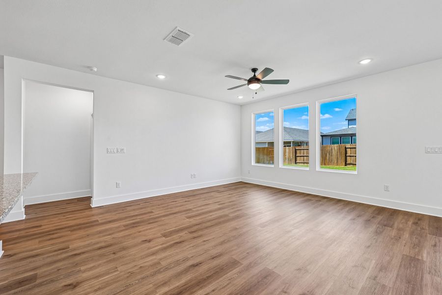 Spacious, unfurnished interior of a new home in Freedom at Anthem, Kyle (Image 15).
