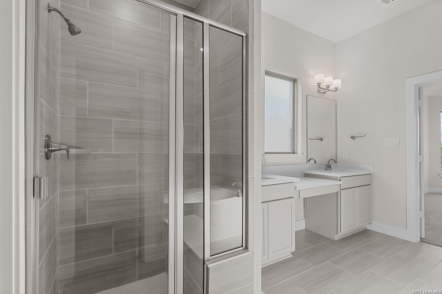 Furnished interior view inside a new home in Nopal Valley, San Antonio (Image 16).
