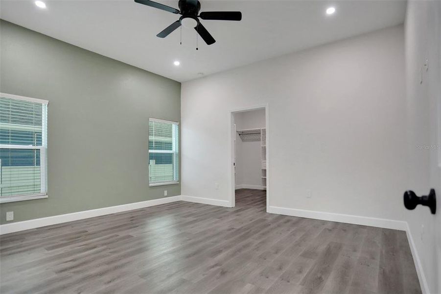 Spacious, unfurnished interior of a new home in , New Port Richey (Image 39).