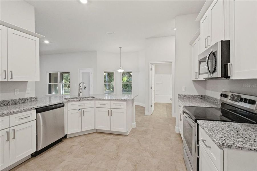 Furnished interior view inside a new home in Royal Highlands, Weeki Wachee (Image 6).