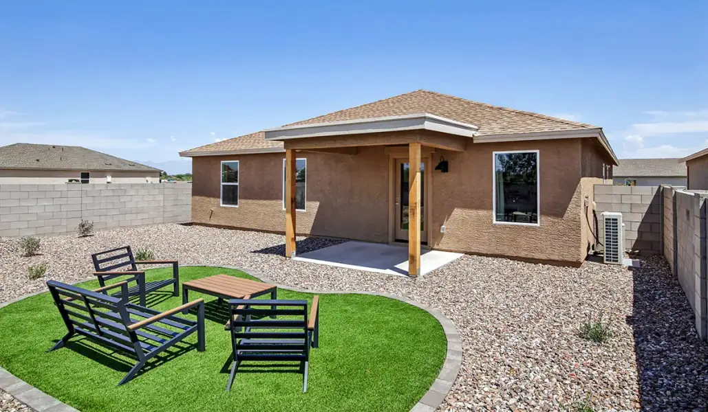 Representative exterior details of a home built from the Bronco - T40B by D.R. Horton in Sorrel Ridge Estates, Tucson (Image 25).
