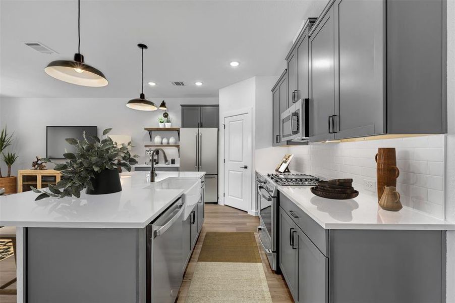 Furnished interior view inside a new home in Rolling Ridge, Van Alstyne (Image 17).
