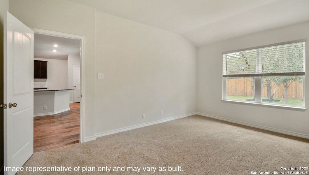 Spacious, unfurnished interior of a new home in Stonehill, San Antonio (Image 20).
