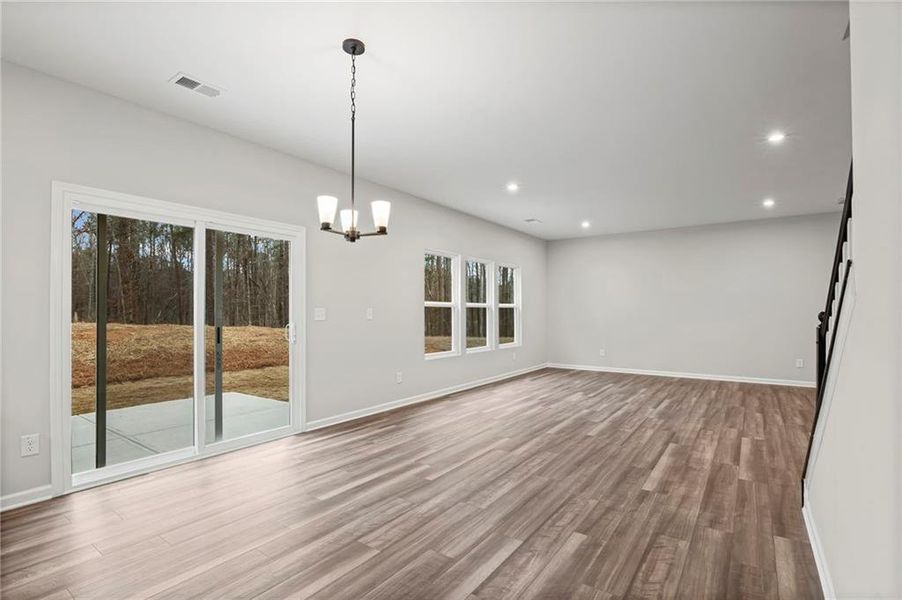 Spacious, unfurnished interior of a new home in Sage Woods, Dallas (Image 25).