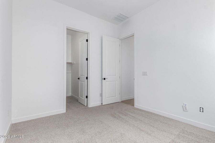 24 - Monterey 24 - Monterey