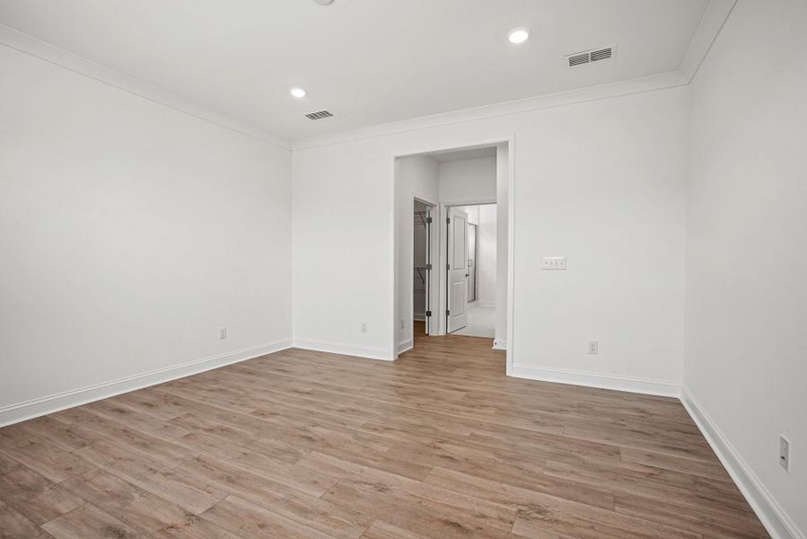 Spacious, unfurnished interior of a new home in Carolina Riverside, Belmont (Image 58).