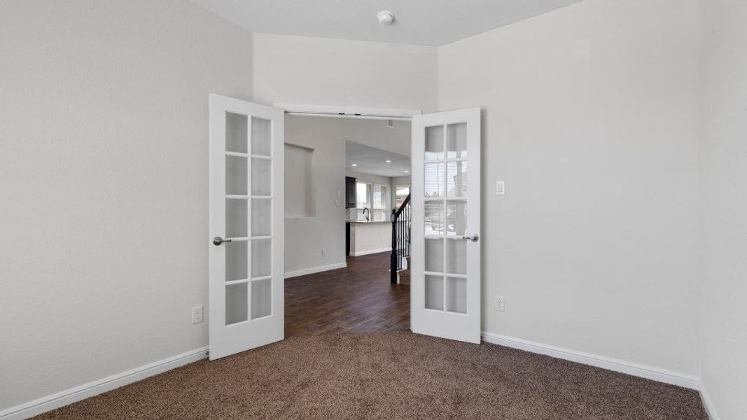 Representative unfurnished interior of a home built from the Valley Spring by D.R. Horton in Eden Ranch, Arlington (Image 29).