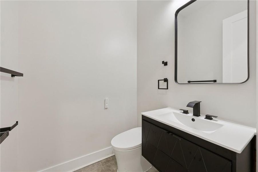 Furnished interior view inside a new home in , Atlanta (Image 15).