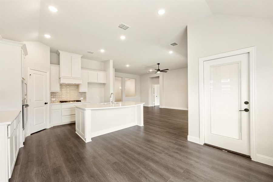 Furnished interior view inside a new home in Homestead at Daniel Farms, DeSoto (Image 7).