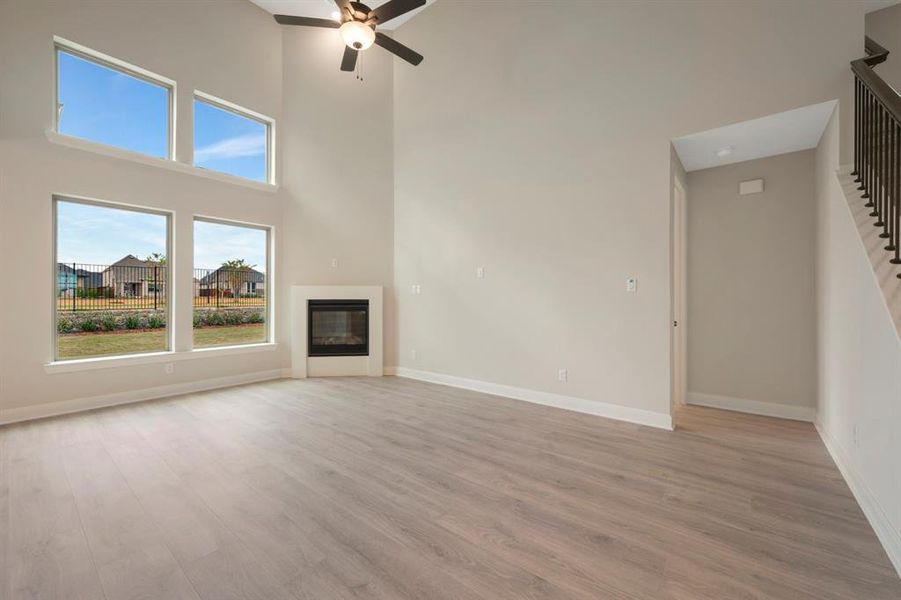 Spacious, unfurnished interior of a new home in Mantua Point Classics, Van Alstyne (Image 21).