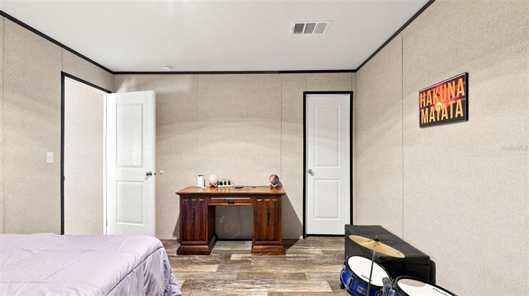 Furnished interior view inside a new home in , Hernando (Image 19).