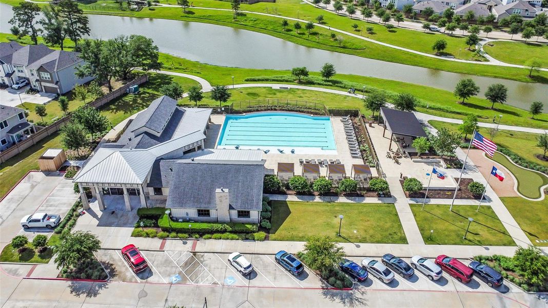 Community amenities in Spring Brook Village - City Series, Houston (Image 28).
